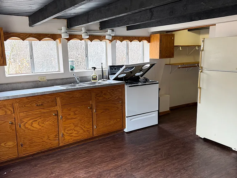 199 Bryson St #199 — Photo 2