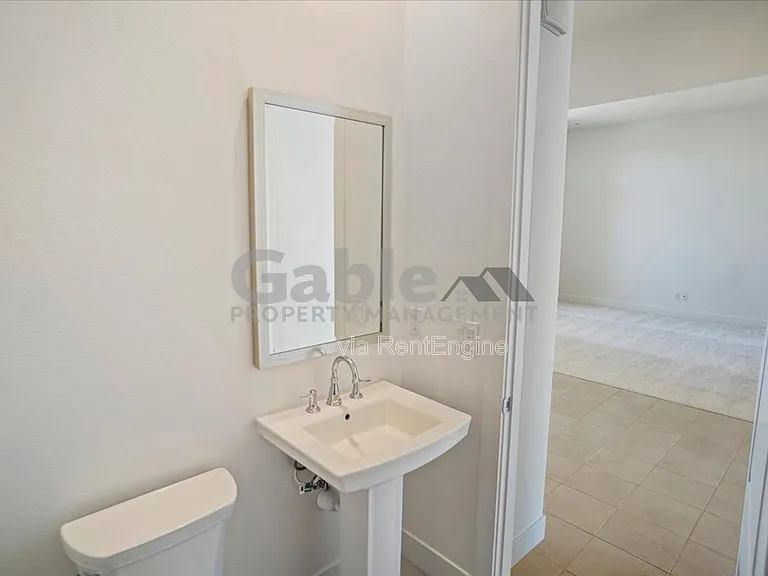 30000 N Camino Los Robles — Photo 17