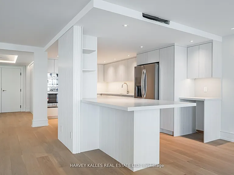 1166 Bay St #1703 — Photo 12
