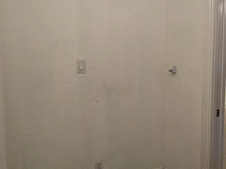 5320 SW 5th St #2 — Photo 10