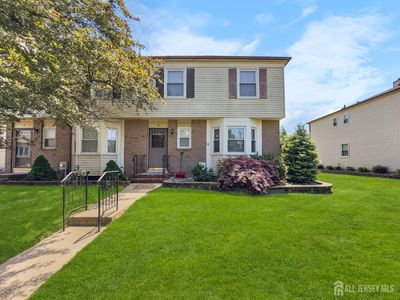 8 Fern Ct, Sayreville, NJ, 08872