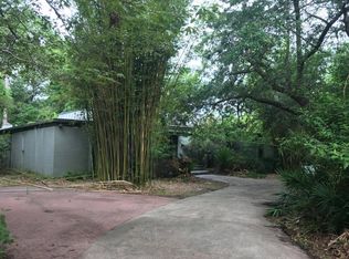 6201 Ridge Rd, Ocean Springs, MS 39564