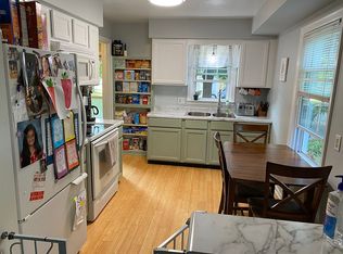 510 Center Dr, Tecumseh, MI 49286