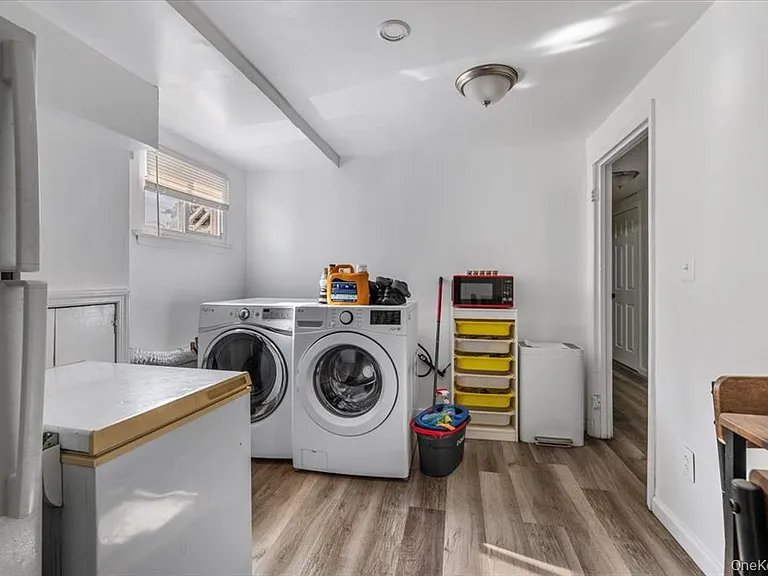 22 Hudson Pl — Photo 14