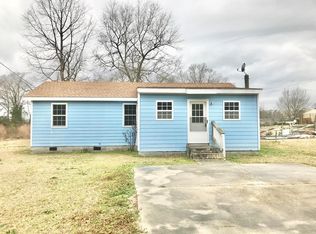 387 Bennetts Bridge Rd, Mount Olive, NC 28365