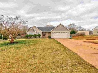 104 Boiter Rd, Duncan, SC 29334