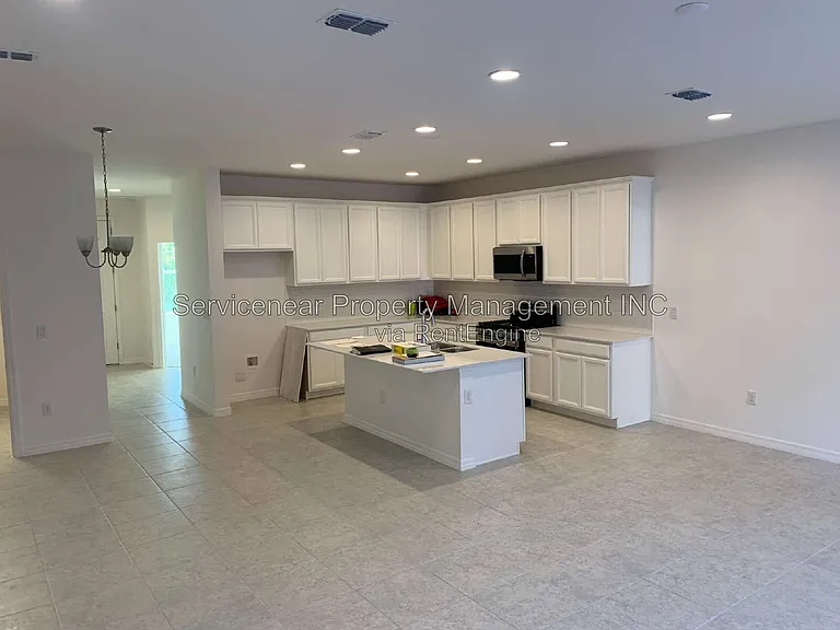 6310 Goldcoast Ave — Photo 3