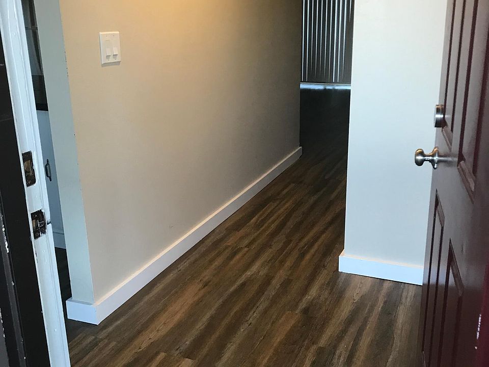 1st image of 427 W Bellwood Dr APT 5
