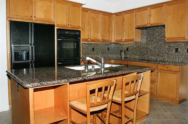 6735 Lemon Leaf Dr — Photo 5