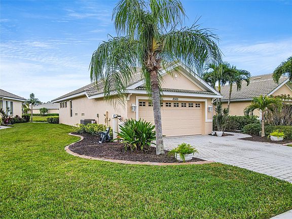3rd image of 8565 Hawk Nest Ln