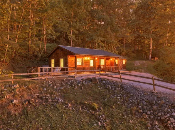 2277 Deep Gap Rd, Bryson City, NC 28713