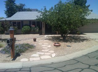 906 E Sandra Ter, Phoenix, AZ 85022