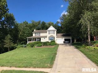 212 Thames River Rd, Springfield, IL 62711