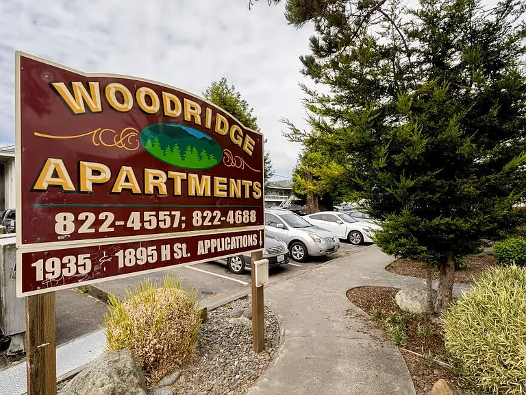 Woodridge — Photo 17