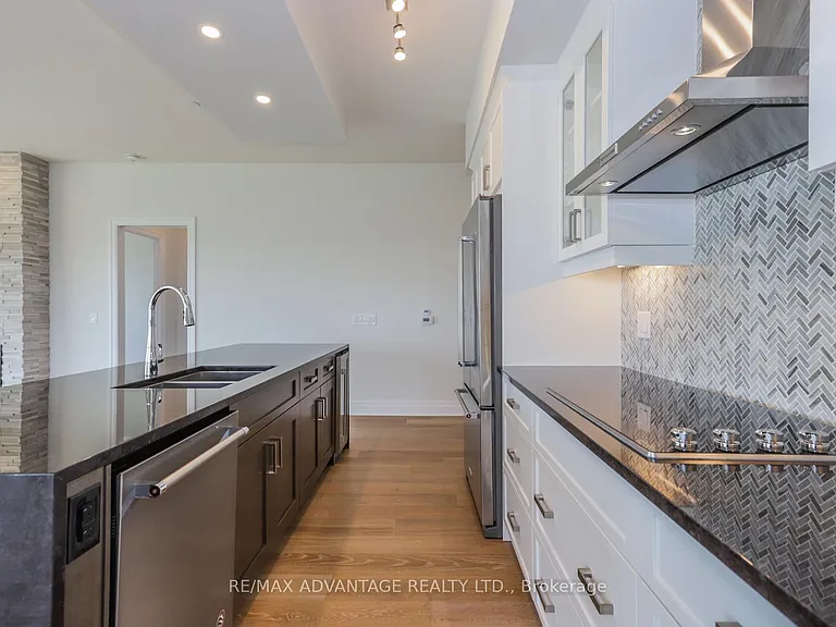 505 Talbot St #2701 — Photo 8