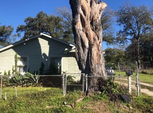 908 Lucky St, Houston, TX 77088