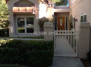 8223 Round Hills Cir, Las Vegas, NV 89113