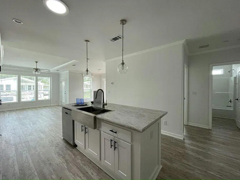 117 N Lake Dr #806 — Photo 9
