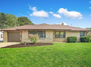 1423 N 10th Ave, West Bend, WI 53090