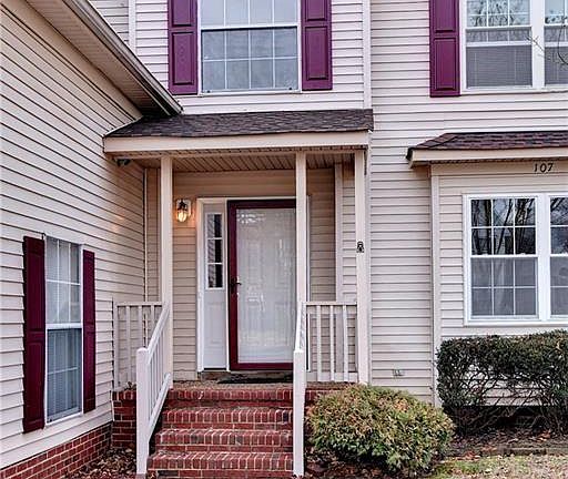 2nd image of 107 White Stone Ct