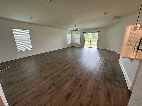 2nd image of 1468 Park Leah Cir