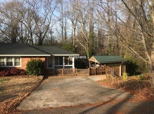 106 Pemberton Dr, Greenville, SC 29611