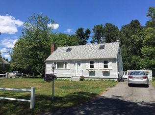 26 Mercury Ave, Pocasset, MA 02559