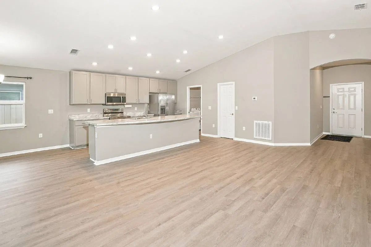 2590 San Marco Way in Winter Haven, FL 33884 — Photo 2