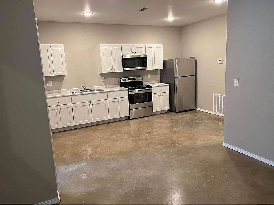 2nd image of 219 Cane Creek Ln #202