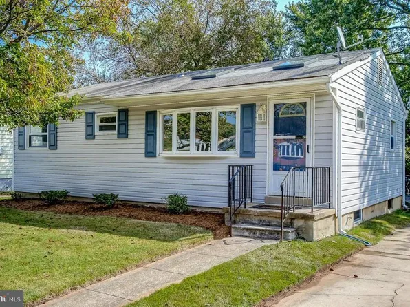 11 Harriet Dr, Glen Burnie, MD 21060