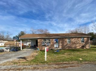 157 Snavely Rd, Ewing, VA 24248