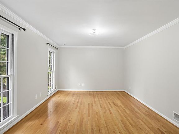4th image of 2063 Six Branches Dr