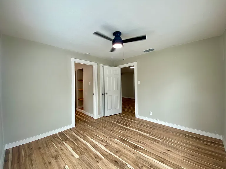 431 Tutt Ave — Photo 9