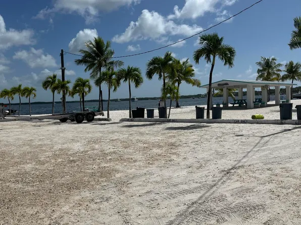 55 Tarpon Basin Dr, Key Largo, FL 33037