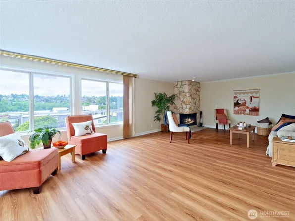 2219 13th Avenue W #1, Seattle, WA 98119