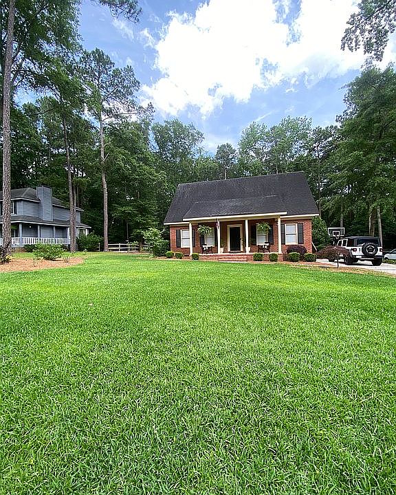 Front Yard View