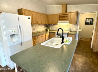 208 E Wagoner Rd, Phoenix, AZ 85022