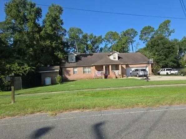 1339 Blythe Island Dr, Brunswick, GA 31523