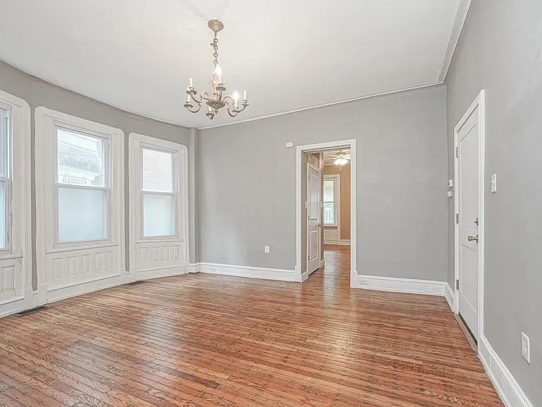 Unit Entrance / Living Room