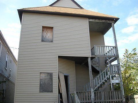 2nd image of 7155 S Union Ave