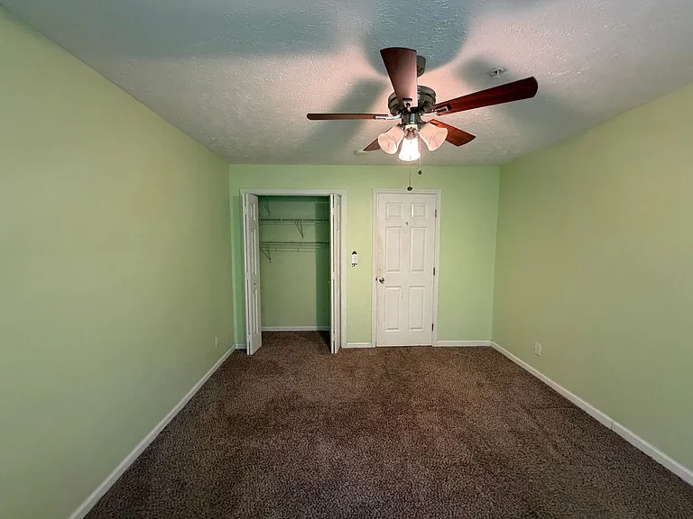 341 Waterdown Dr #5 — Photo 14