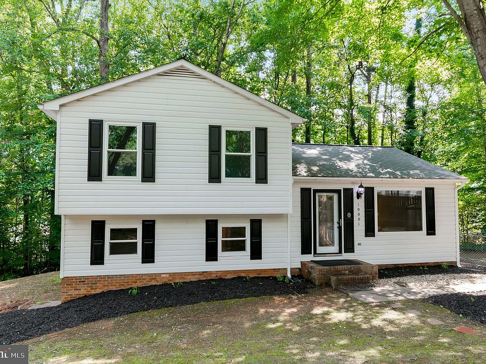 1st image of 10001 Knotty Pine Ct