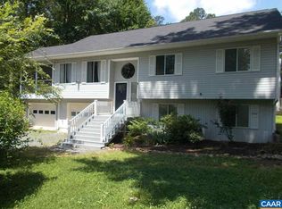 2 Stonewall Rd, Palmyra, VA 22963