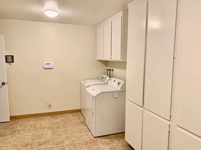 1113 Holly Oak Cir — Photo 9