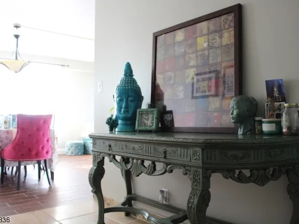 285 Aycrigg Ave #17E, Passaic City, NJ 07055