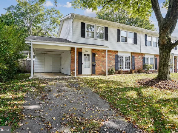 729 Chapelgate Dr, Odenton, MD 21113