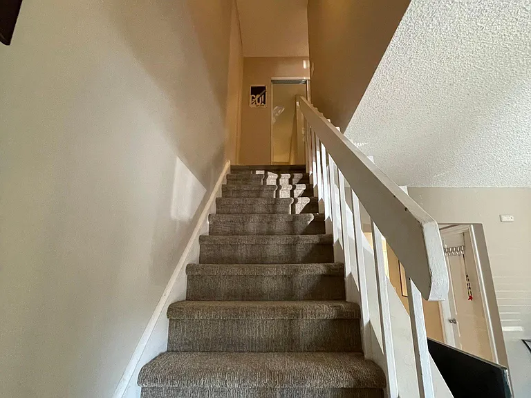 770 W Moorhead Cir #C — Photo 14