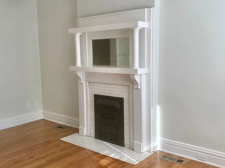 3005 Sidney St #1 — Photo 5
