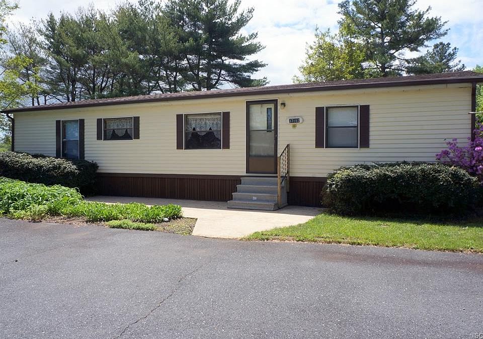 1st image of 37892 Dogwood Dr
