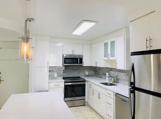150 SE 25th Rd APT 3B, Miami, FL 33129
